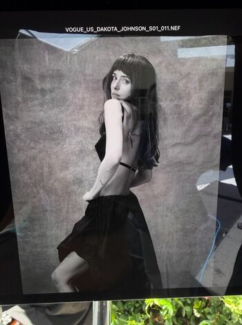 Dakota johnson leaked private photo uncensored HD quality