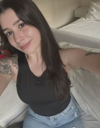 Dakotasdreams page leaked private photo uncensored HD quality