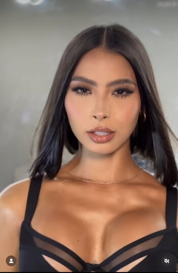Danielaantury leaked private photo uncensored HD quality