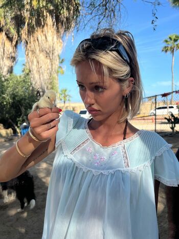 Delilah belle hamlin leaked private photo uncensored HD quality