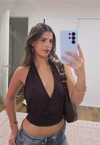 Develique page leaked private photo uncensored HD quality