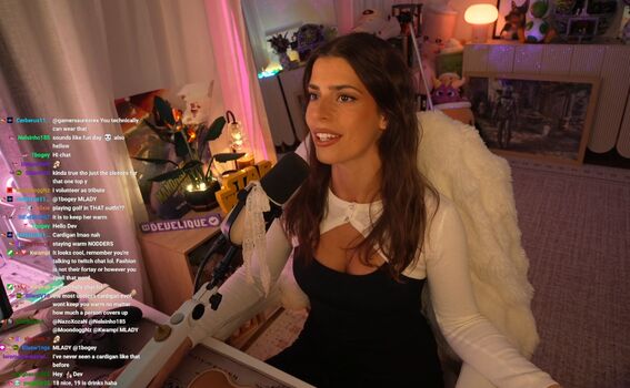 Develique leaked private photo uncensored HD quality