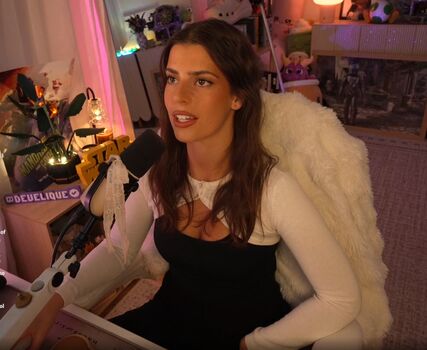 Develique leaked private photo uncensored HD quality