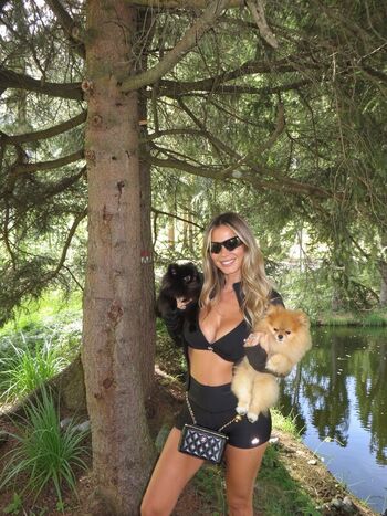 Diletta leotta  page leaked private photo uncensored HD quality