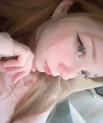 Diovana konigsreuter  page leaked private photo uncensored HD quality