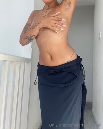 Earthyasmin leaked private photo uncensored HD quality