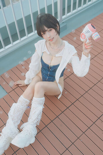 Eeelyeee  page leaked private photo uncensored HD quality