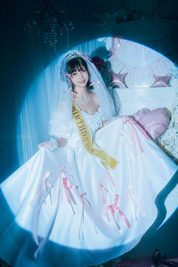 Eeelyeee  page leaked private photo uncensored HD quality