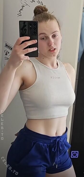 Einfachnurchristiinaa leaked private photo uncensored HD quality