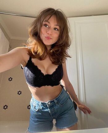 Ella ballentine leaked private photo uncensored HD quality