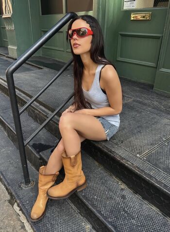 Ella mendelsohn page leaked private photo uncensored HD quality