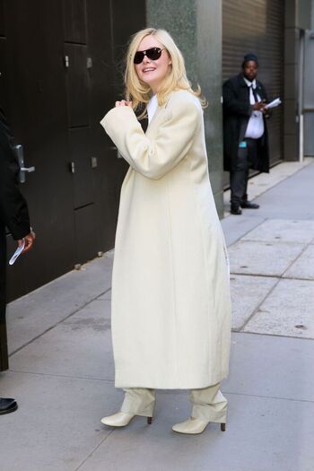 Elle fanning page leaked private photo uncensored HD quality