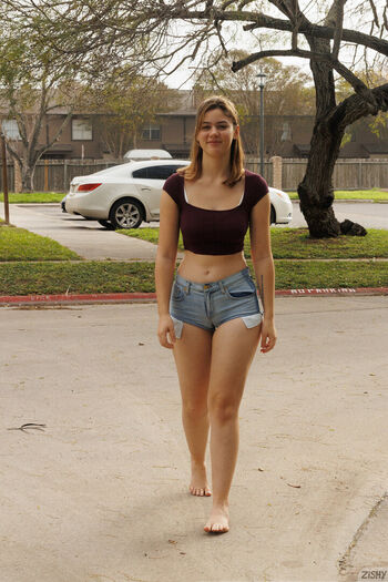 Ellie nova page leaked private photo uncensored HD quality