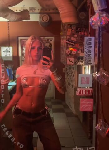 Emlyemma leaked private photo uncensored HD quality