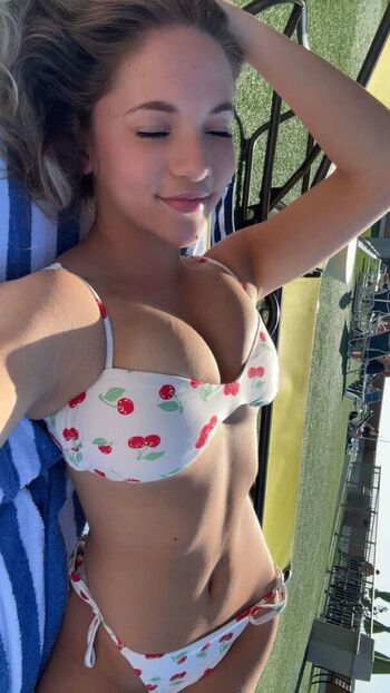 Emerald gordon wulf page leaked private photo uncensored HD quality