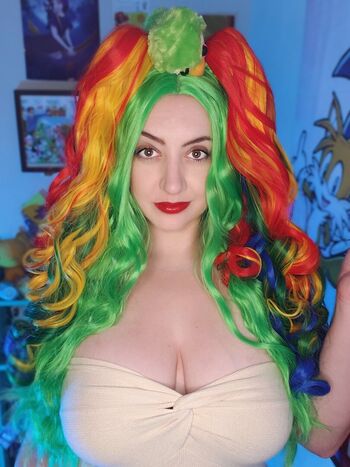 Emidivergent leaked private photo uncensored HD quality