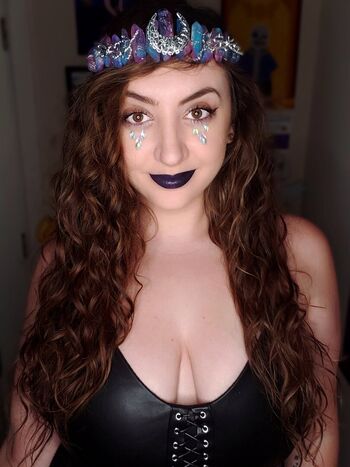 Emidivergent leaked private photo uncensored HD quality