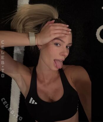 Emilia bte page leaked private photo uncensored HD quality