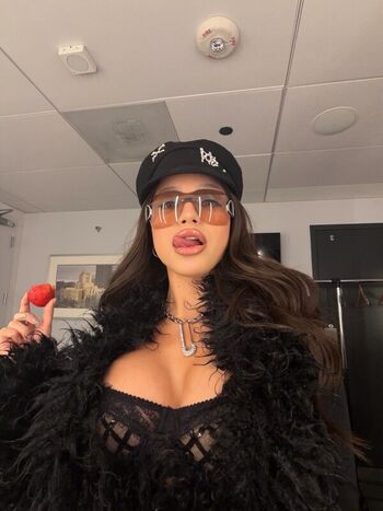 Emilia mernes page leaked private photo uncensored HD quality