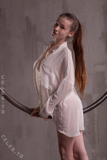 Emily bloom  page leaked private photo uncensored HD quality