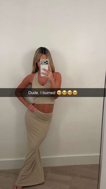 Emily elizabeth  page leaked private photo uncensored HD quality