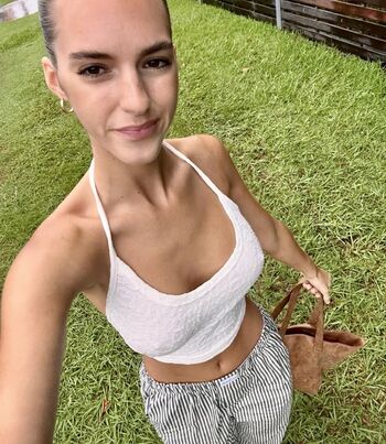 Emily feld  page leaked private photo uncensored HD quality