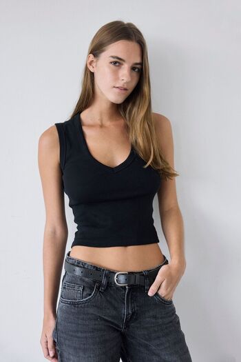 Emily feld  page leaked private photo uncensored HD quality