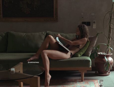 Emily feld  page leaked private photo uncensored HD quality