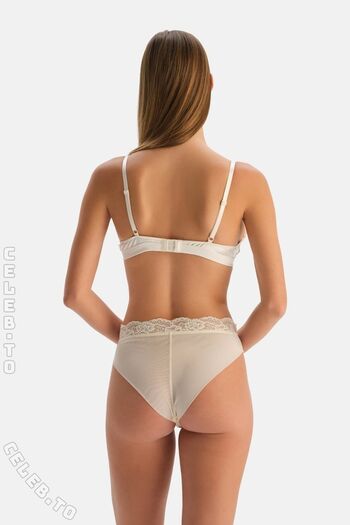 Emily feld  page leaked private photo uncensored HD quality