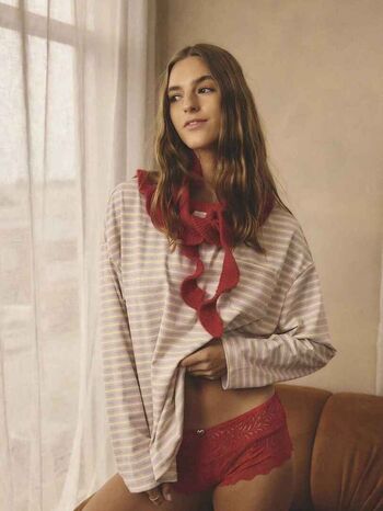 Emily feld  page leaked private photo uncensored HD quality