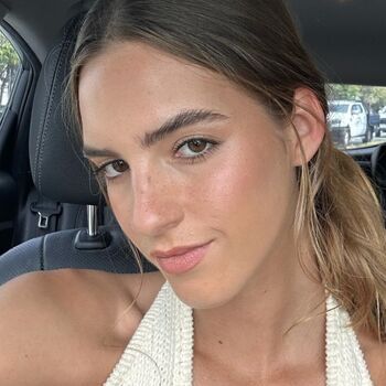 Emily feld  page leaked private photo uncensored HD quality