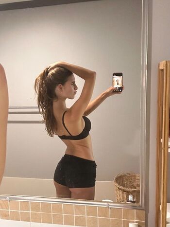 Emily feld  page leaked private photo uncensored HD quality
