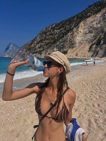 Emily feld leaked private photo uncensored HD quality