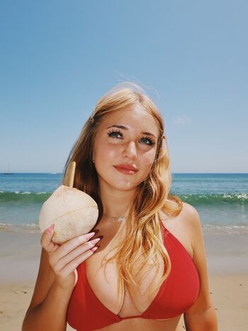 Emma borin leaked private photo uncensored HD quality