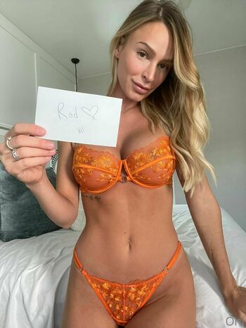 Emma hix  page leaked private photo uncensored HD quality