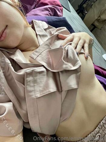 Emma may  page leaked private photo uncensored HD quality