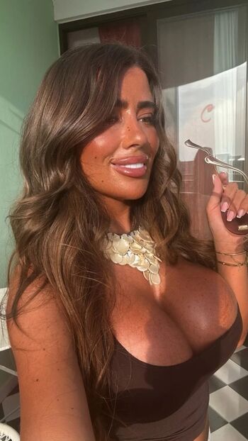 Emmymxoxo page leaked private photo uncensored HD quality
