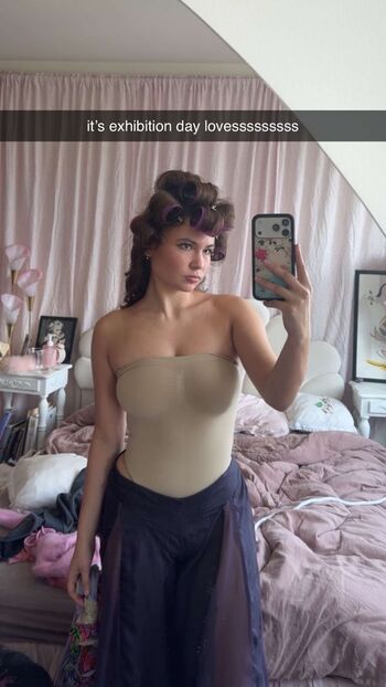 Ester dobrik page leaked private photo uncensored HD quality