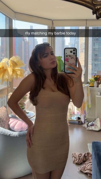 Ester dobrik page leaked private photo uncensored HD quality