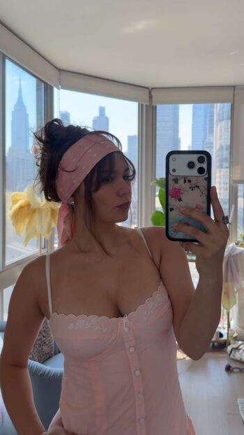 Ester dobrik page leaked private photo uncensored HD quality