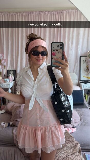 Ester dobrik page leaked private photo uncensored HD quality