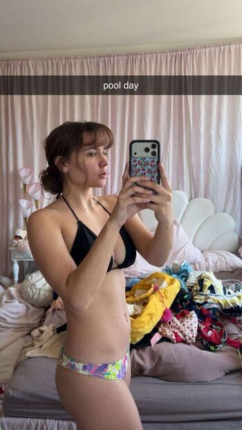 Ester dobrik page leaked private photo uncensored HD quality