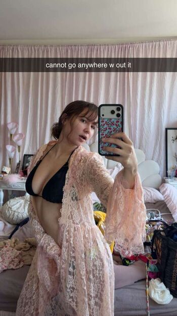 Ester dobrik page leaked private photo uncensored HD quality