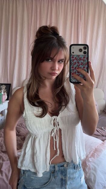 Ester dobrik page leaked private photo uncensored HD quality