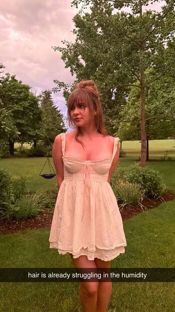 Ester dobrik page leaked private photo uncensored HD quality