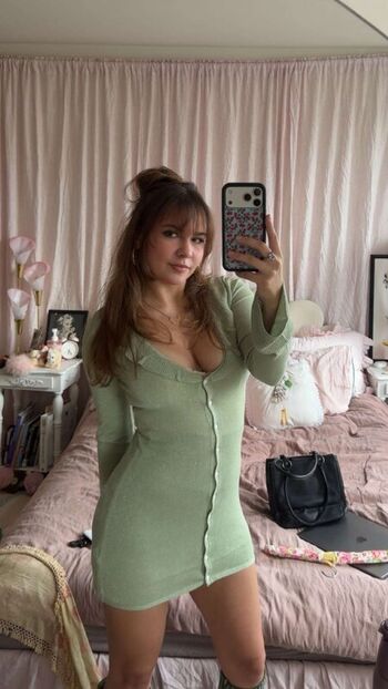 Ester dobrik leaked private photo uncensored HD quality