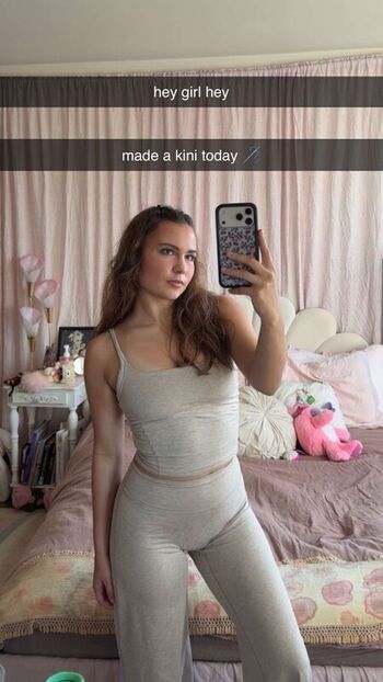 Ester dobrik leaked private photo uncensored HD quality