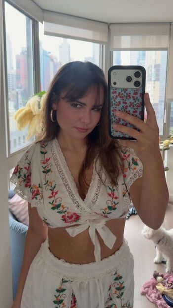 Ester dobrik leaked private photo uncensored HD quality