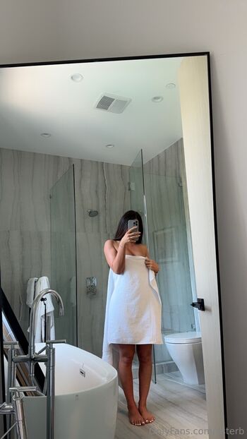 Esterbron leaked private photo uncensored HD quality