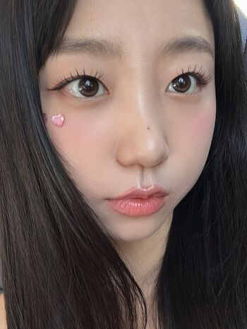 Eunji pyoapple leaked private photo uncensored HD quality